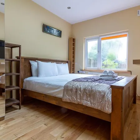 Guestready - Glasnevin Charm Near Dcu Gæstehus Dublin